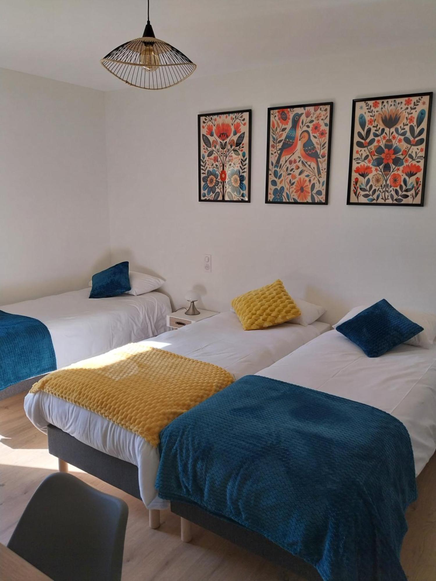 Logis Hotel Restaurant Cruzel Maurs ภายนอก รูปภาพ
