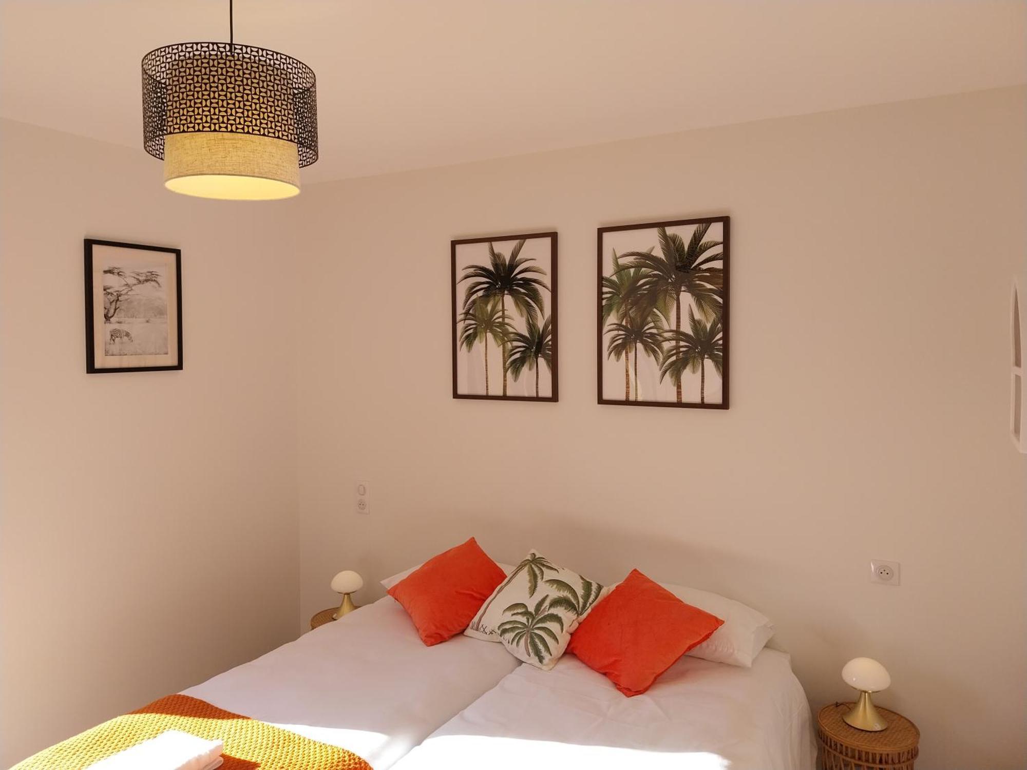 Logis Hotel Restaurant Cruzel Maurs ภายนอก รูปภาพ
